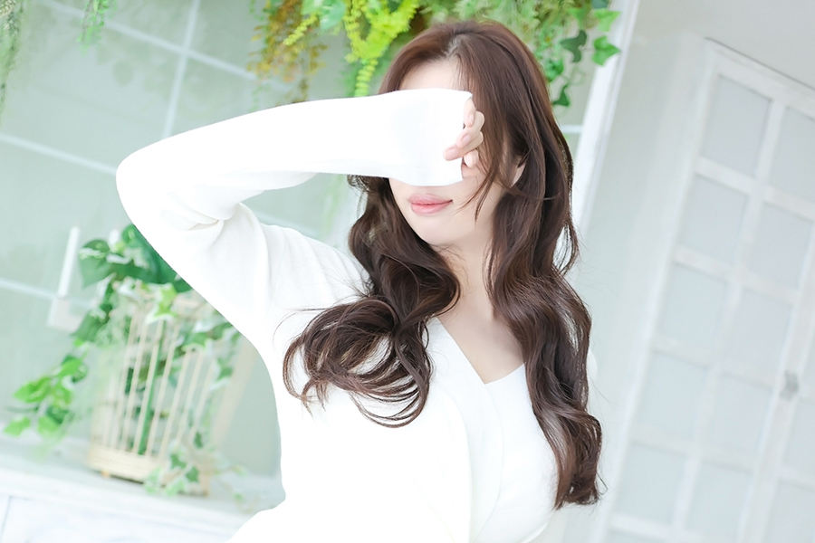 名古屋風俗人妻デリヘル Haruna 写真