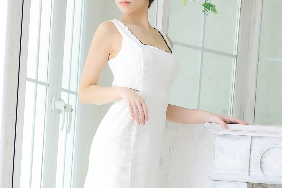 名古屋風俗人妻デリヘル Akari 写真